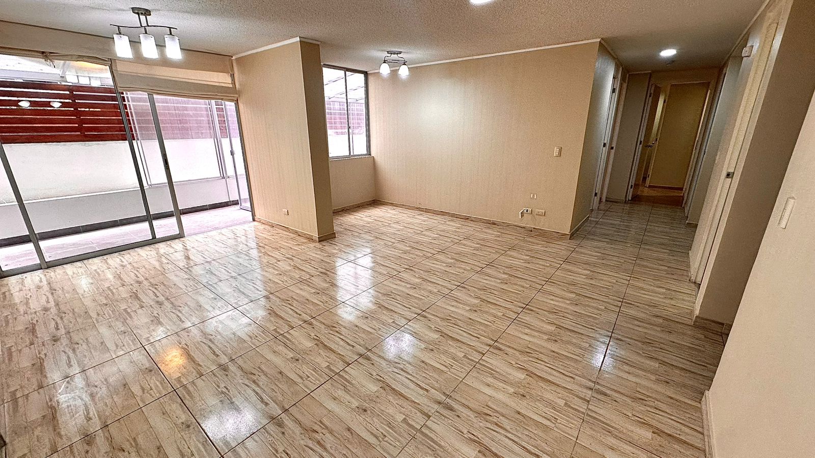Vendo Hermoso Departamento en Primer Piso en San Miguel