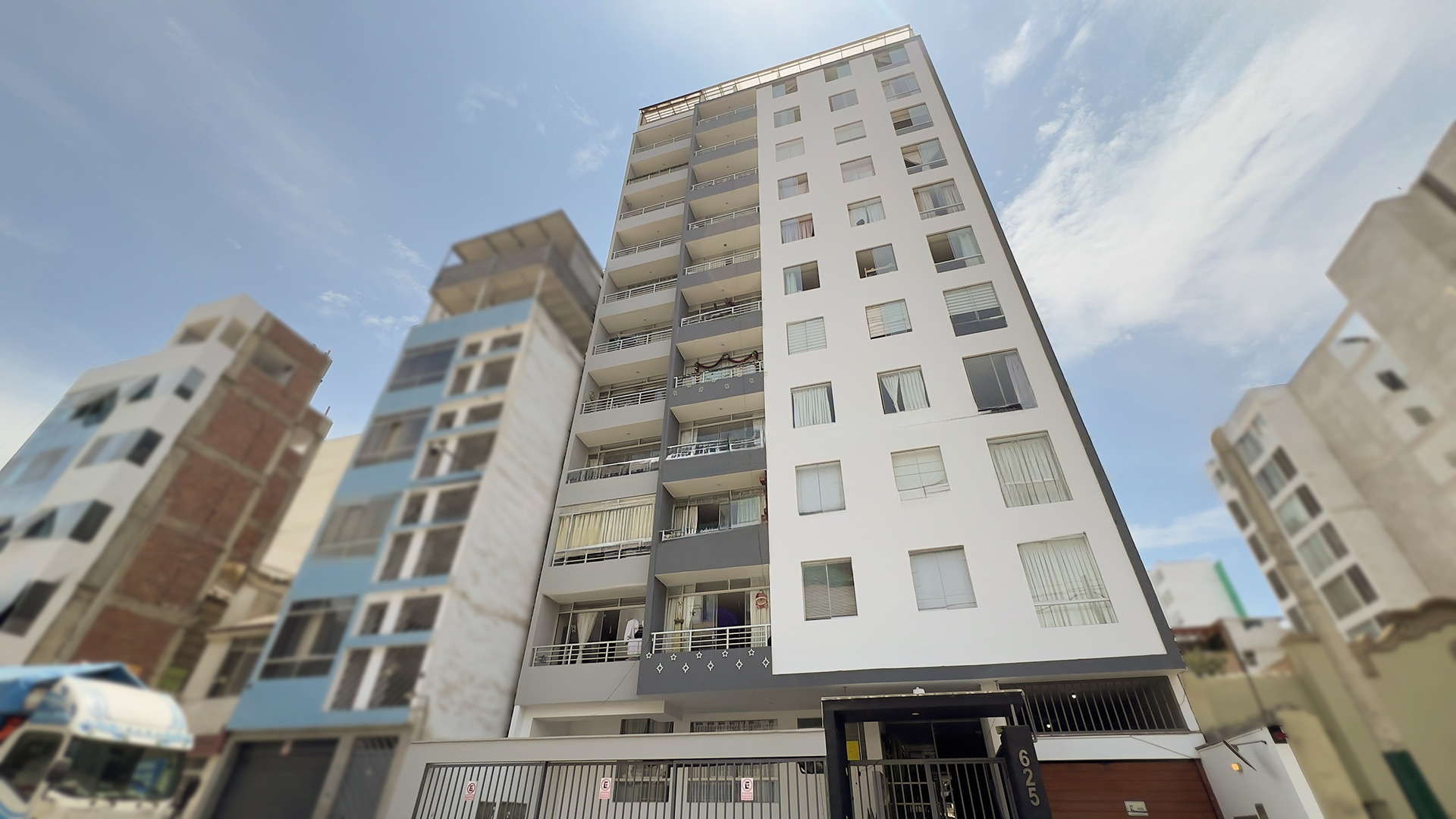HERMOSO DEPARTAMENTO EN VENTA CON ESTACIONAMIENTO EN MAGDALENA