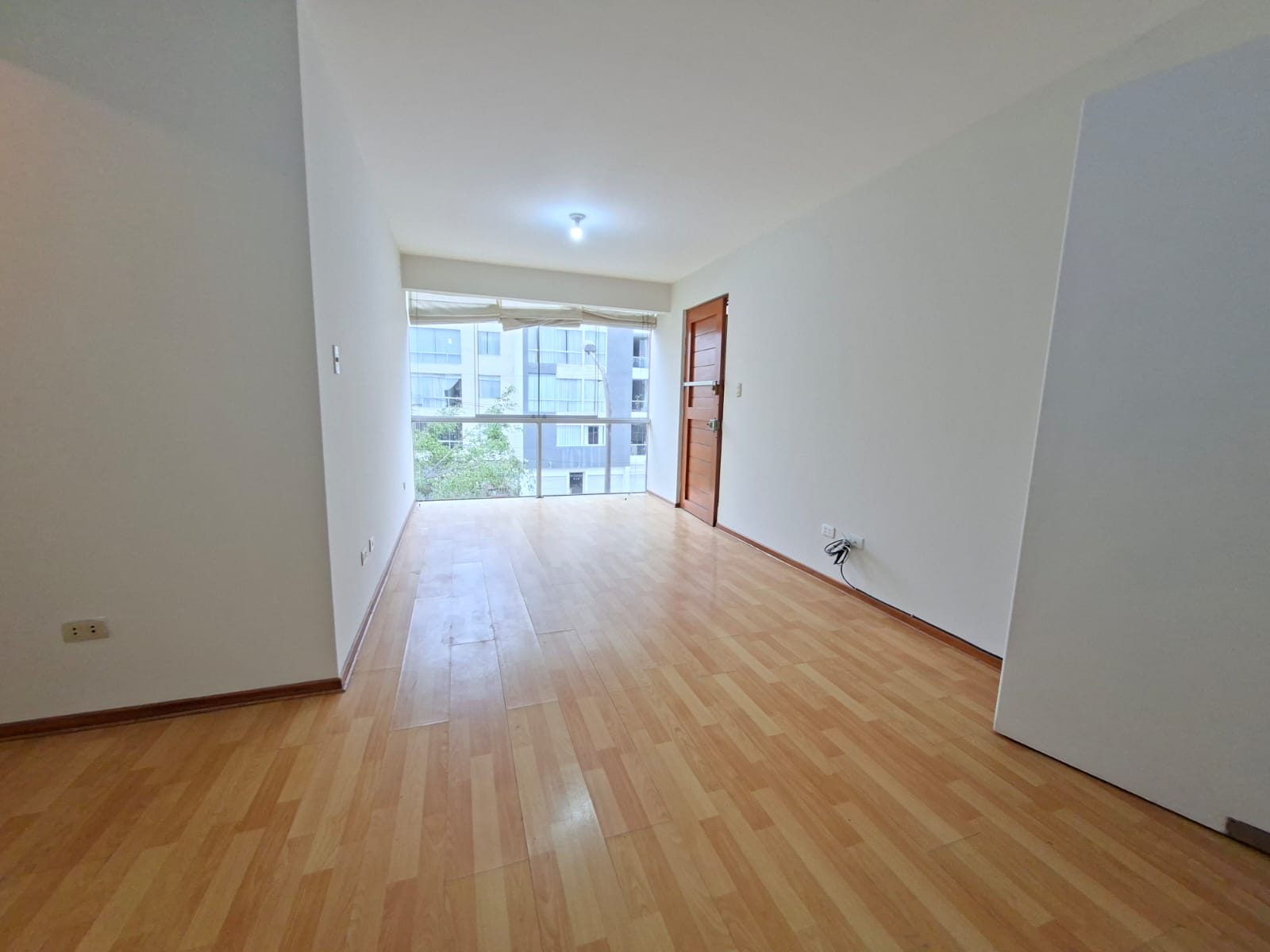 DEPARTAMENTO EN 3ER PISO EN ALQUILER, SURQUILLO