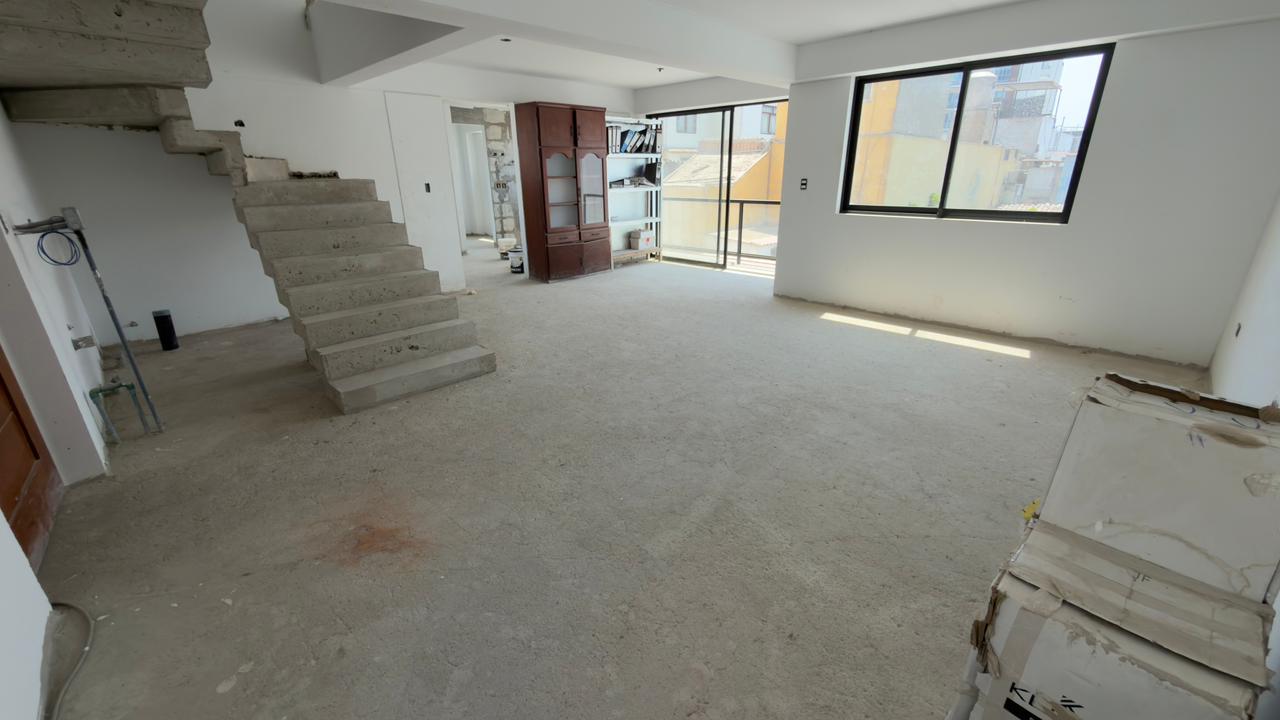 TRIPLEX DE ESTRENO EN VENTA EN SAN ISIDRO - PERSONALIZA A TU GUSTO