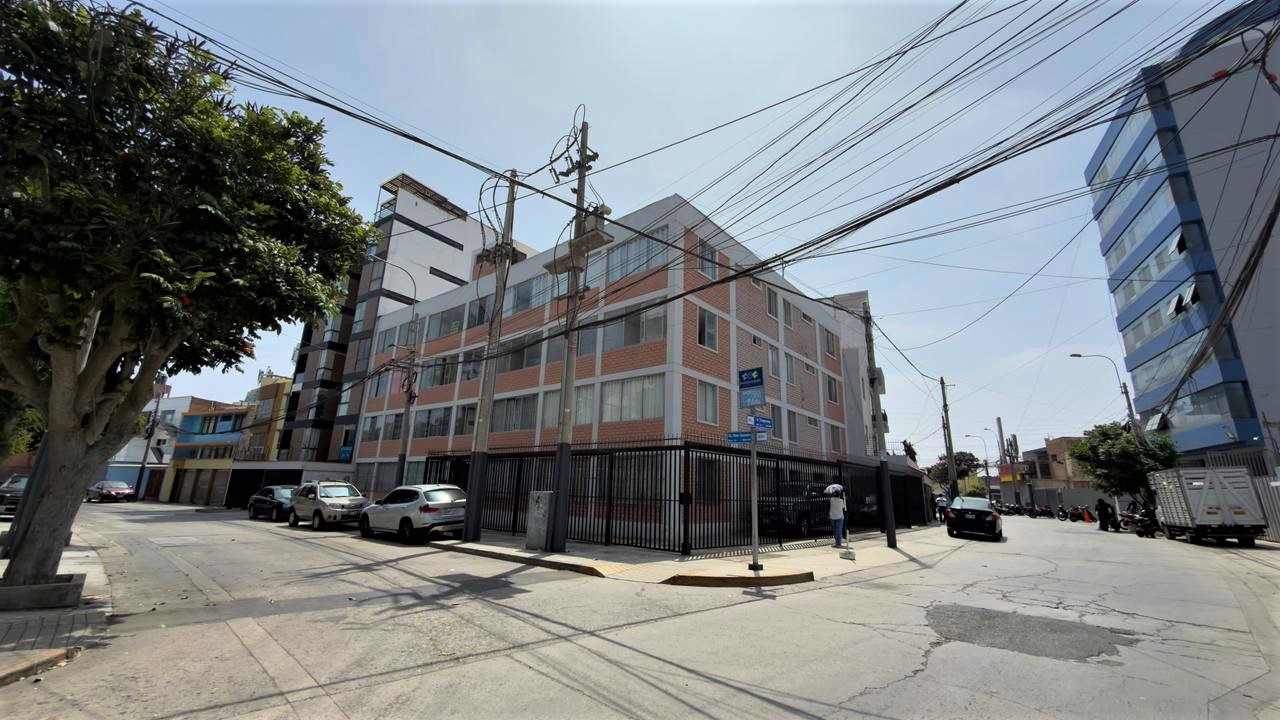 ALQUILER DE HERMOSO DEPARTAMENTO EN SAN MIGUEL CON EXCELENTE UBICACIÓN