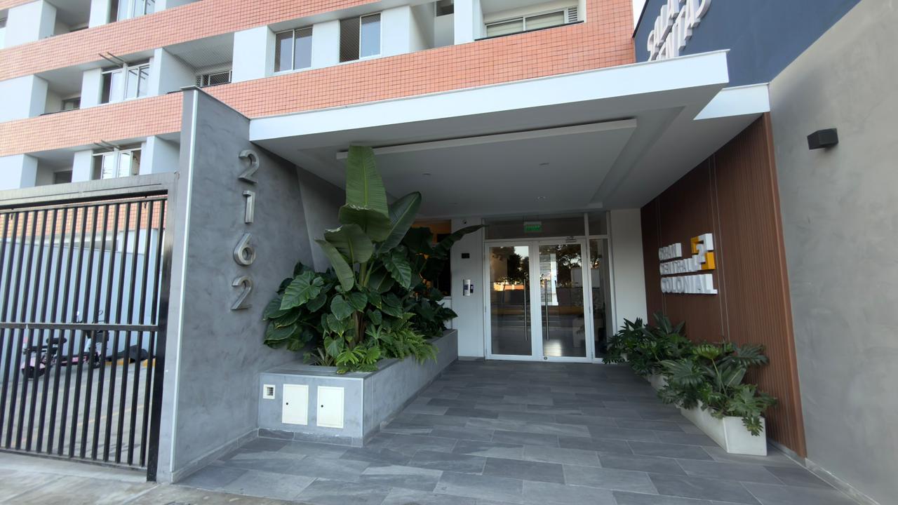 ALQUILER DE LINDO DEPARTAMENTO EN AV COLONIAL,CERCADO DE LIMA